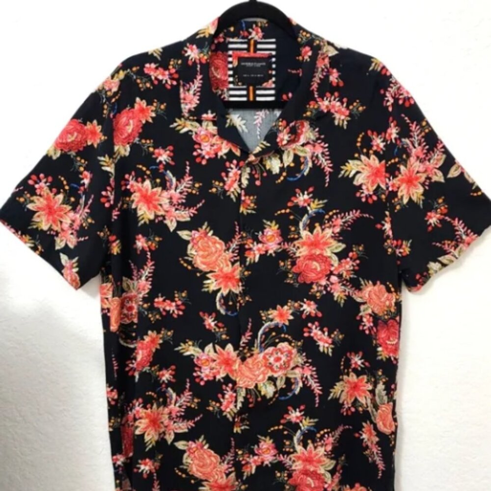 Men's Black Floral Short-Sleeve Shirt - Vibrant Red Bloom Pattern